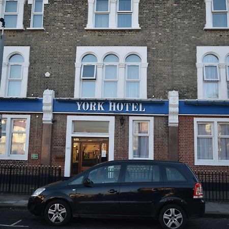 York Hotel Ілфорд Екстер'єр фото
